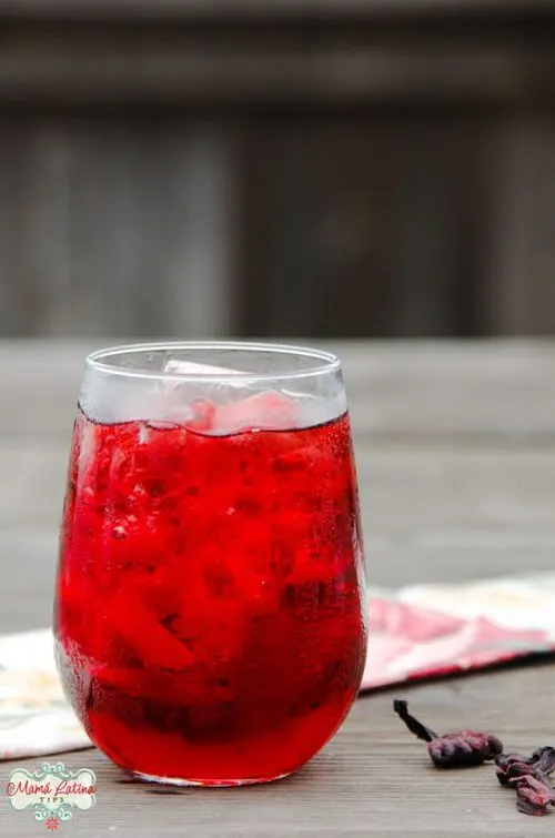 Agua fresca de jamaica